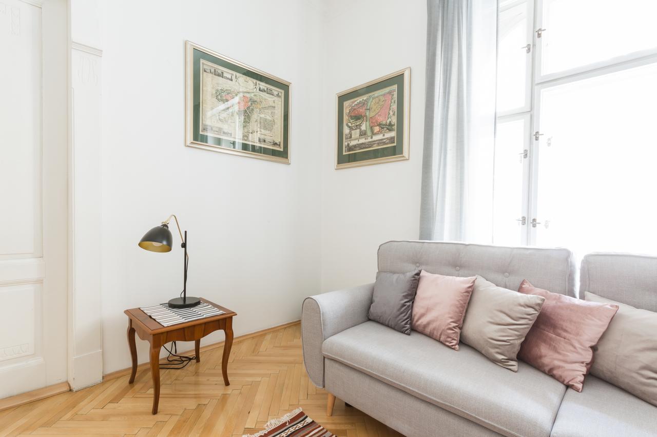 Riverside Appartement Praag